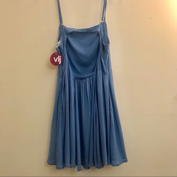 Open-back rayon mini dress - Picture 5 of 9